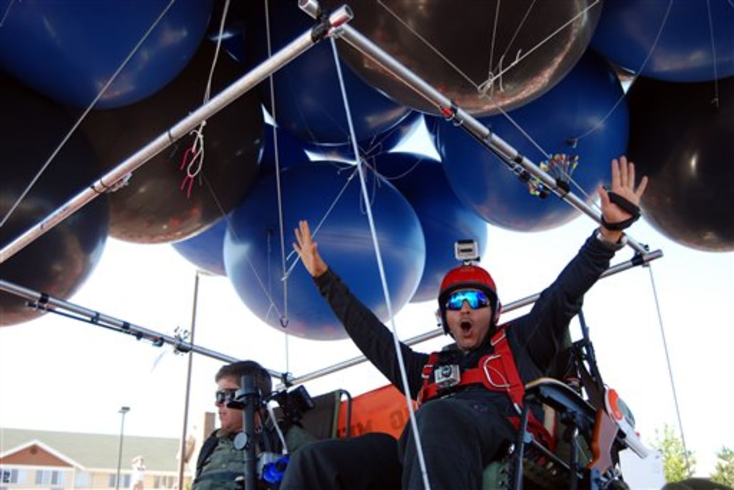 Thunderstorms halt lawn chair balloon flight